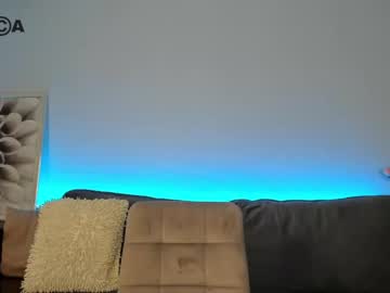 webcam girl mia_devill today image #3531498