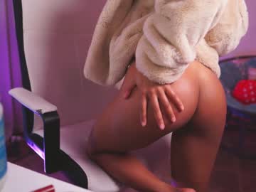 webcam girl seranasenpai today image #248846