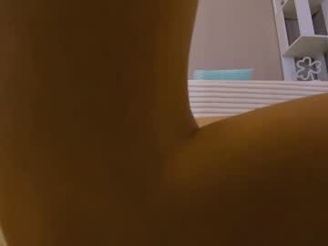 webcam girl bb_lourels_ today image #4048885