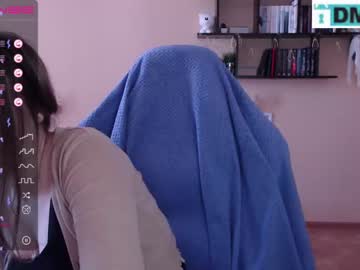webcam girl minnie_olson_ today image #3673954