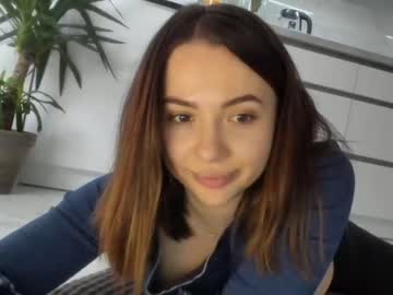 webcam girl meryfoxxx today image #2407446