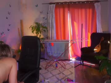 webcam girl juicyandthepussyblvd today image #2871369