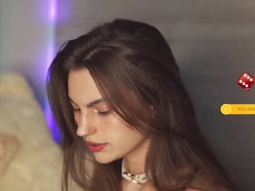 webcam girl hoolybunny today image #2157059