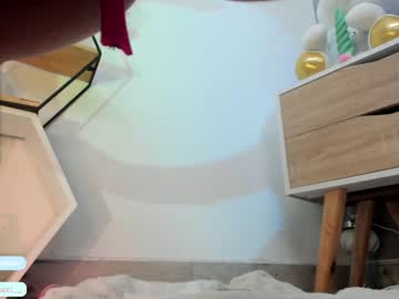 webcam girl pavlovacoluccii_ today image #1861949
