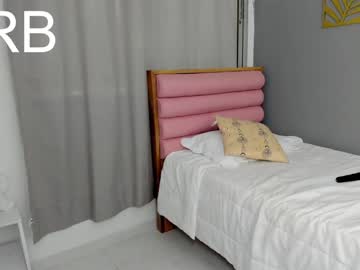 webcam girl roberta_lipa today image #2415925