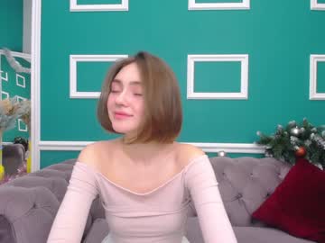webcam girl adelewilson__ today image #732508