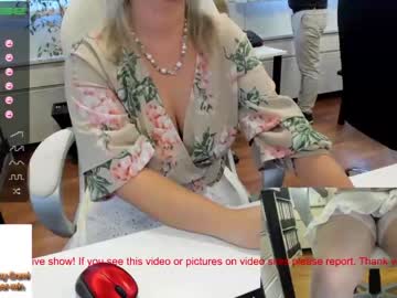 webcam couple milf_viktoria today image #798197