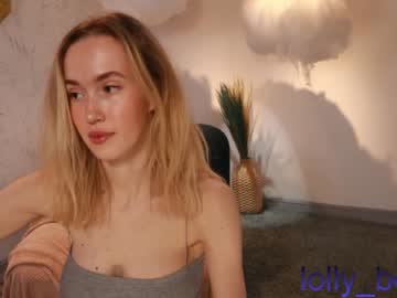 webcam girl lolly_bella_ today image #2899490