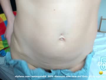 webcam girl eatmypie69 today image #956368