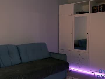 webcam girl _blackbee_ today image #2223089