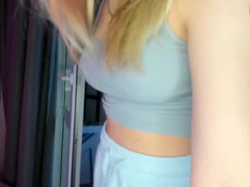 webcam girl zoe_0 today image #65836