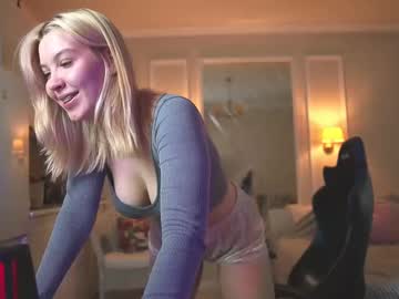 webcam girl twinkle_toes_ today image #4035285