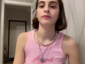 webcam girl crown_of_vice01 today image #2939774
