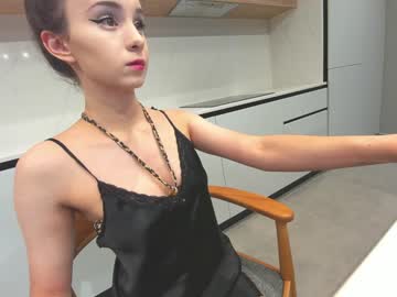 webcam girl ehotlovea today image #3702383