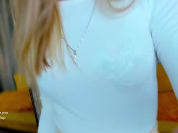 webcam girl milablush today image #3160368