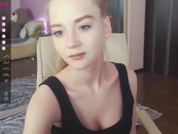 Cam for nikole_shinebaby