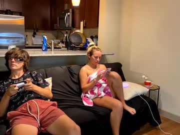 webcam couple prettybabypetite today image #3956539