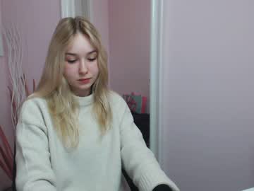 webcam girl lila_page today image #1184887