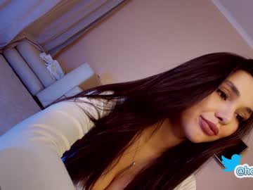 webcam girl hollyextra today image #3270404