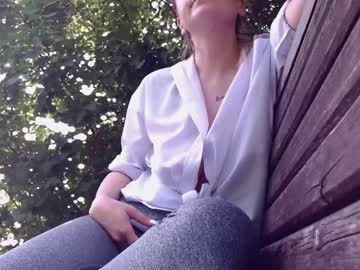 webcam girl bondgirl013 today image #1933349