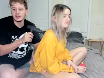 webcam couple zaddychokesalot today image #3501499