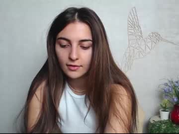 webcam girl sweetbrunettt today image #2110343