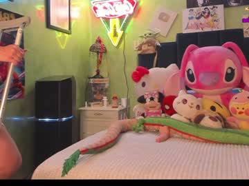 webcam girl kloelamaravilla18 today image #1728900