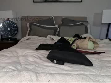 webcam couple ari_lovexo today image #3234918