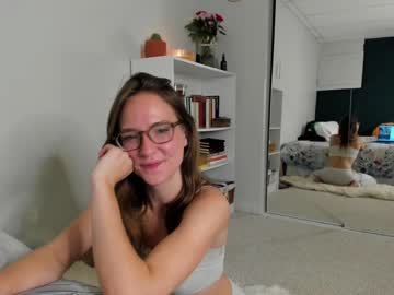 webcam girl innocentprovenguilty today image #380206