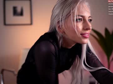webcam girl peach_me today image #147537