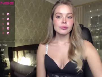 webcam girl shykitten111 today image #1081382