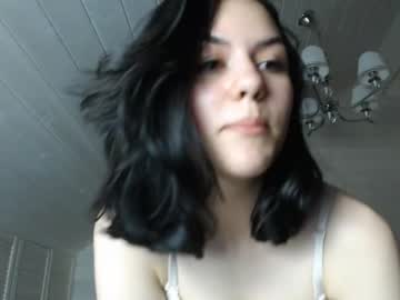 webcam girl dreaming_lola today image #2225063