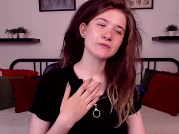 webcam girl annieaimee today image #2232904
