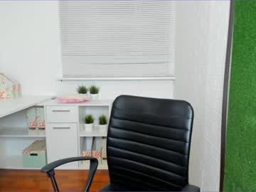 webcam girl amelia__williams today image #717991