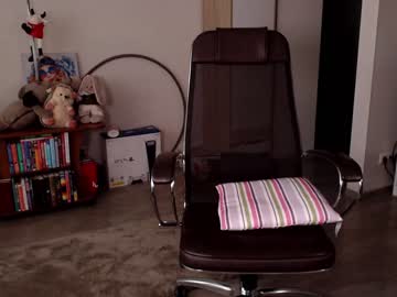 webcam girl jennycutey today image #242896