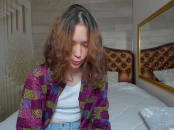webcam girl lil_stitch today image #2674347