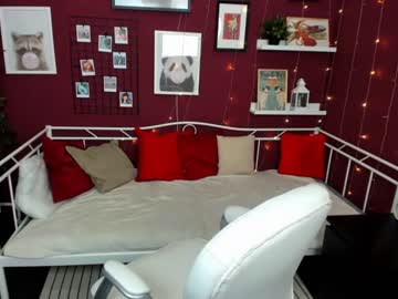 webcam girl chloe_catherine_mykers today image #547582