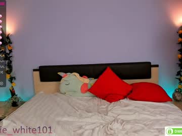 webcam girl foxhilary today image #1932503