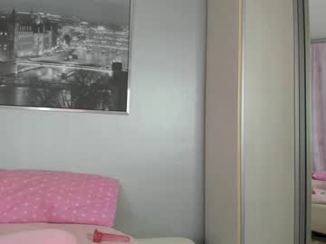webcam girl _mito_69 today image #3595006