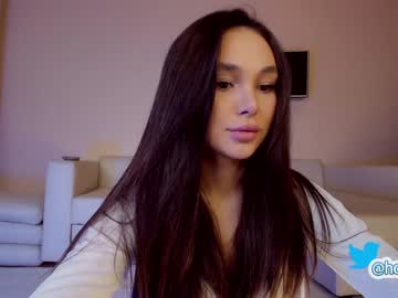 webcam girl hollyextra today image #3369254