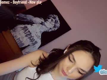 webcam girl hollyextra today image #2105159