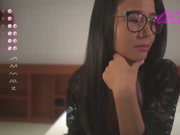 webcam girl _lillilly_ today image #1758337