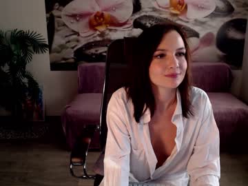 webcam girl jennycutey today image #3795426