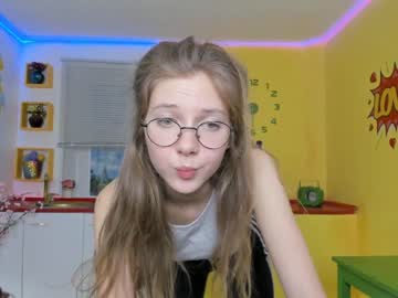 webcam girl avis_ryan today image #1099040