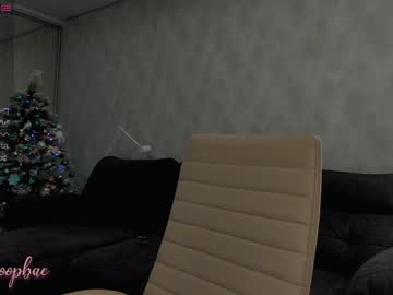 webcam girl tia__moon today image #893732