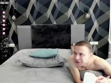 webcam couple tommienaomi today image #3773497