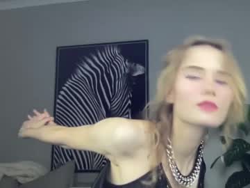 webcam girl pae0n1a today image #2747396