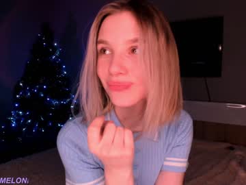 webcam girl melondama today image #3241789