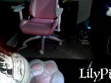 webcam girl lilypixel today image #2475074