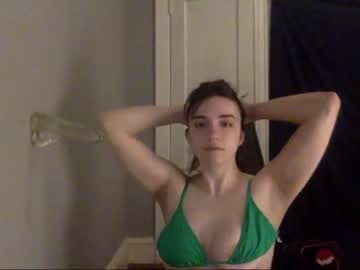 webcam girl leafmunch today image #1637377
